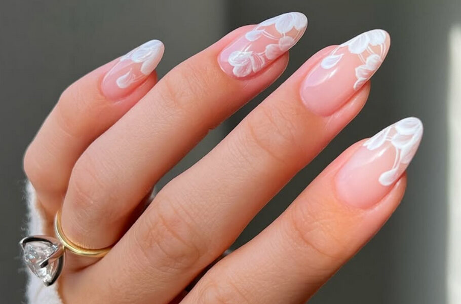 lace nails